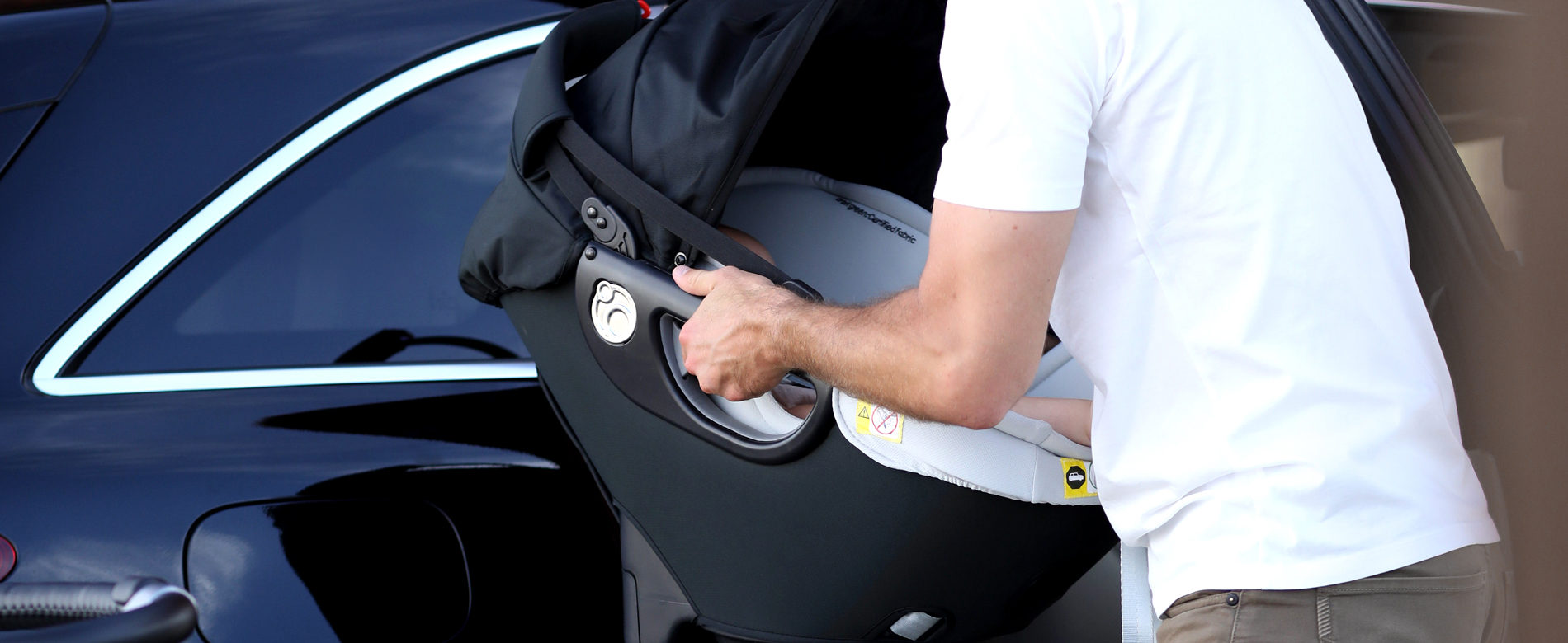 汽车提篮展示图